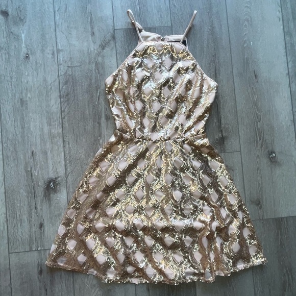 Lulus NWT Dancing Lights Rose Gold Sequin Skater Dress XS - Picture 1 of 11